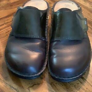 Finn Comfort Brown Leather Mules